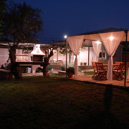 Domenica Apts I Laganas Bagian luar foto