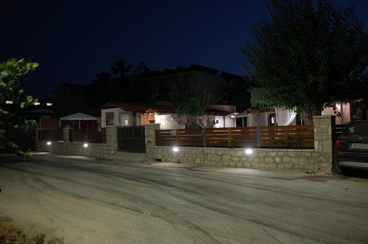 Domenica Apts I Laganas Bagian luar foto